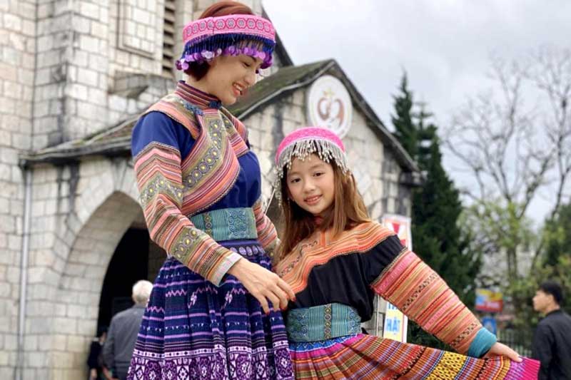 Làng văn hóa dân tộc H'mông
